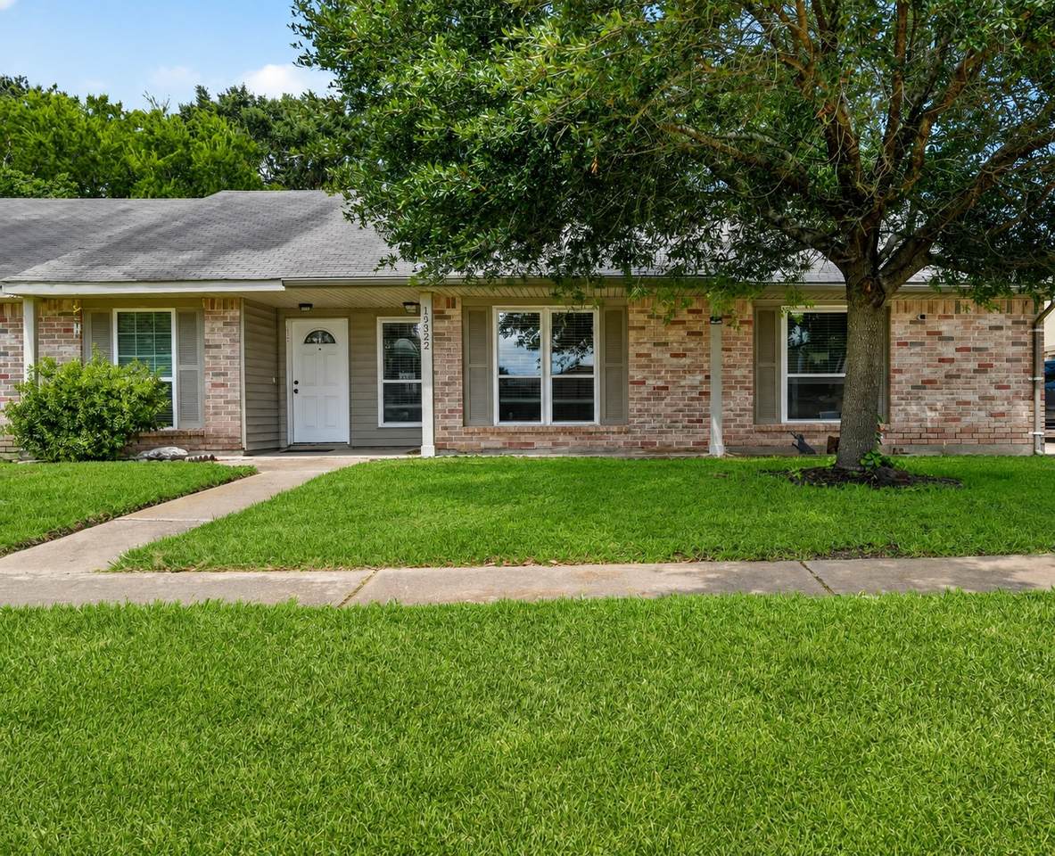 19322 Woodglen Drive - Photo 1