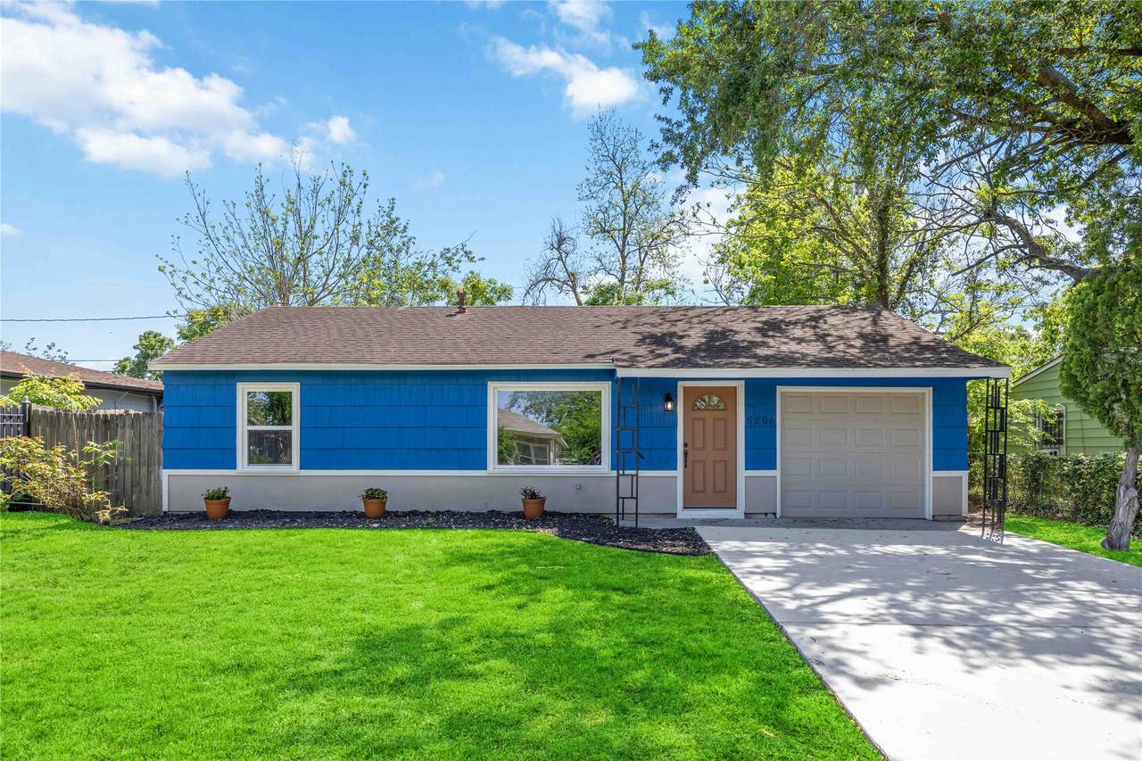 5206 Willow Glen Drive - Photo 1