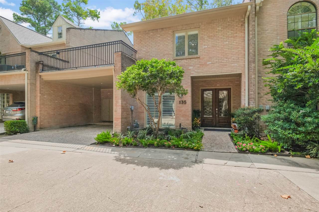 201 Vanderpool Lane - Photo 1