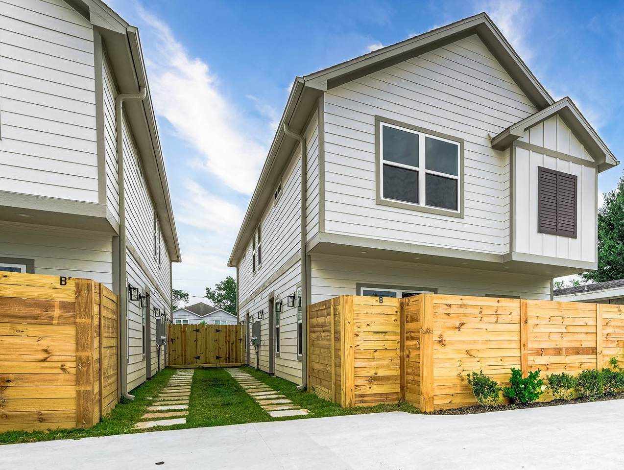 785 Fortune Street - Photo 1