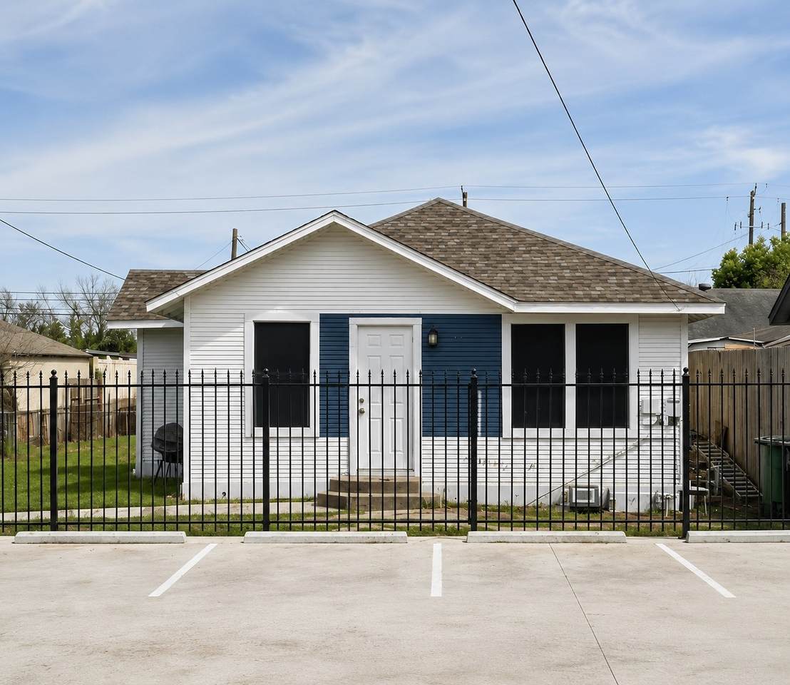 1704 Sam Wilson Street - Photo 1