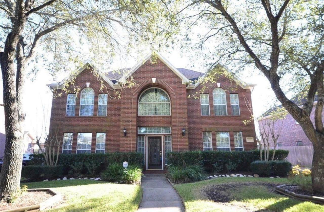 4319 Greystone Way - Photo 1