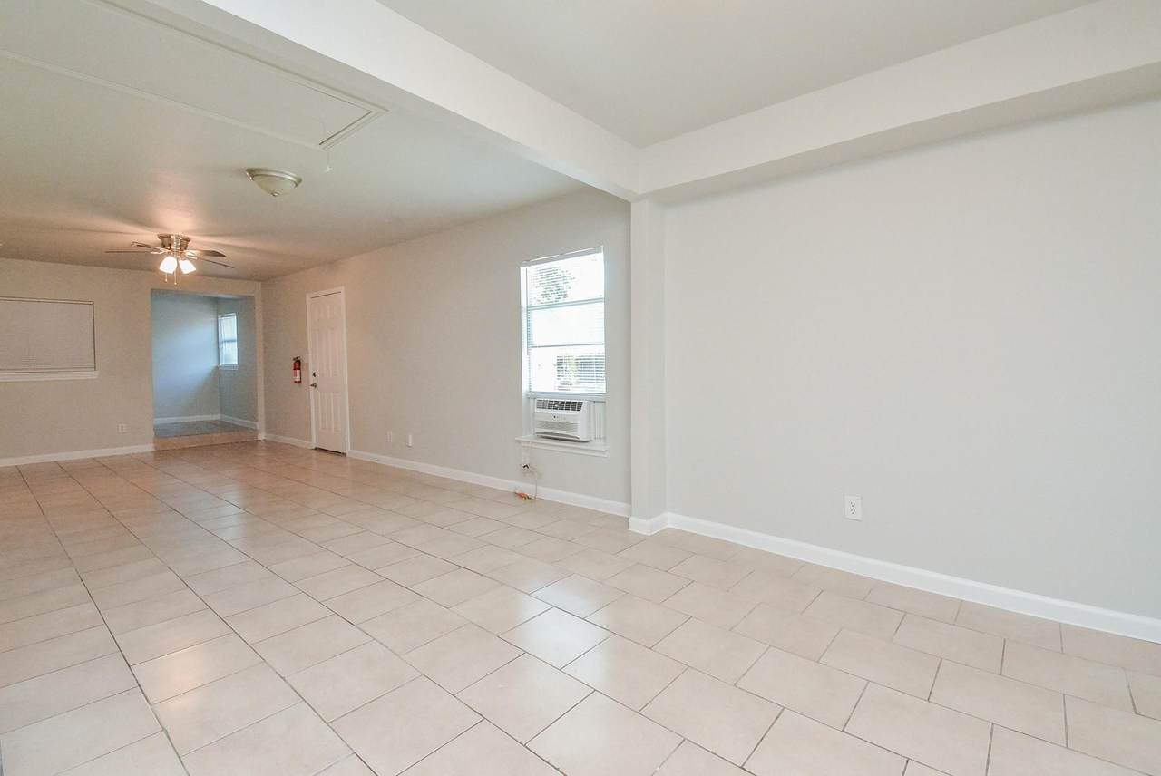 2118 Thonig Road - Photo 1
