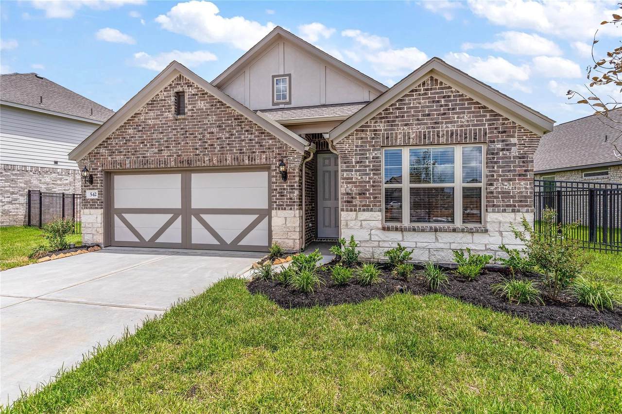 542 Long Beach Bay Drive - Photo 1