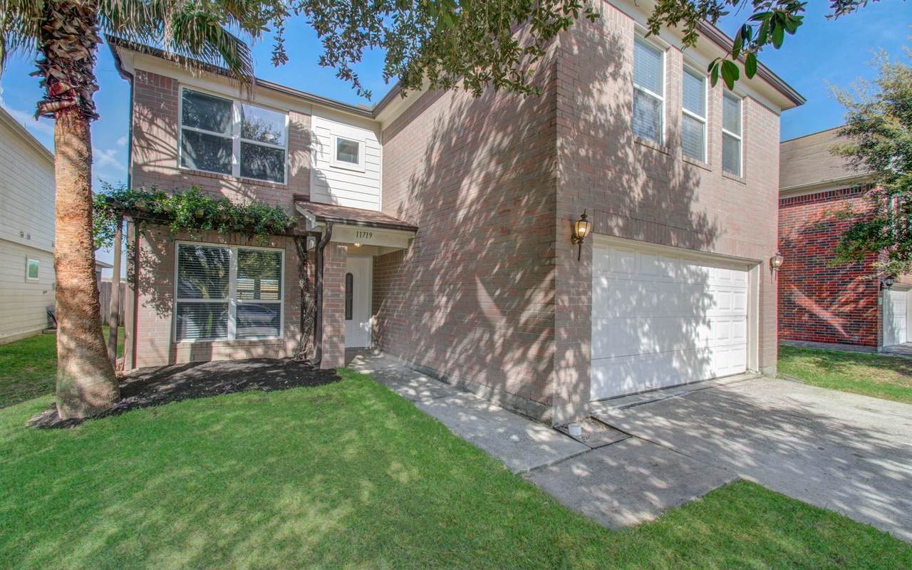 11719 Cabot Hill Street - Photo 1