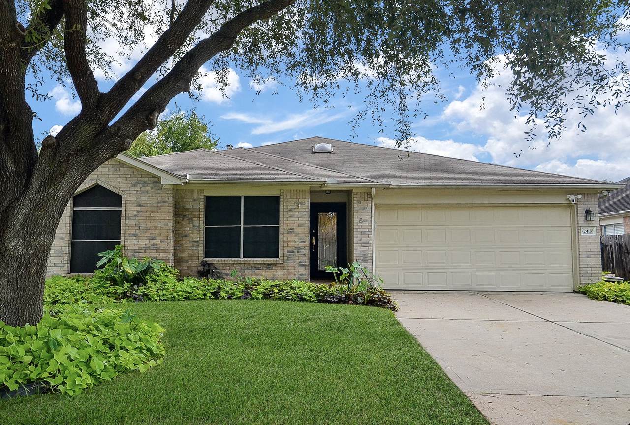 2418 Honey Locust Drive - Photo 1