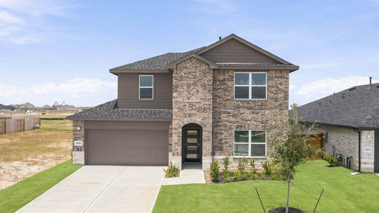 1008 Selene Sky Drive - Photo 1