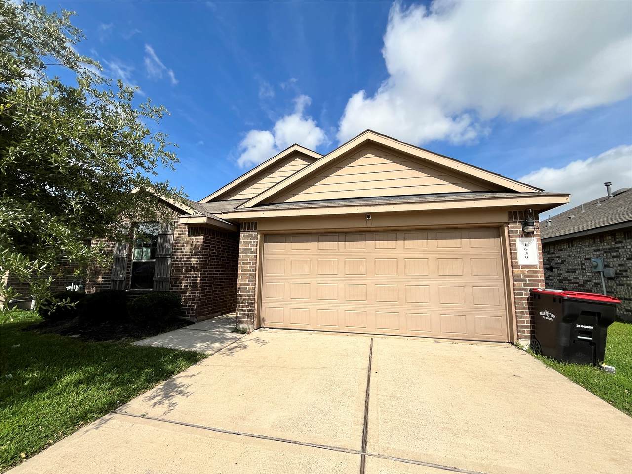 1639 Mustang Canyon Way - Photo 1