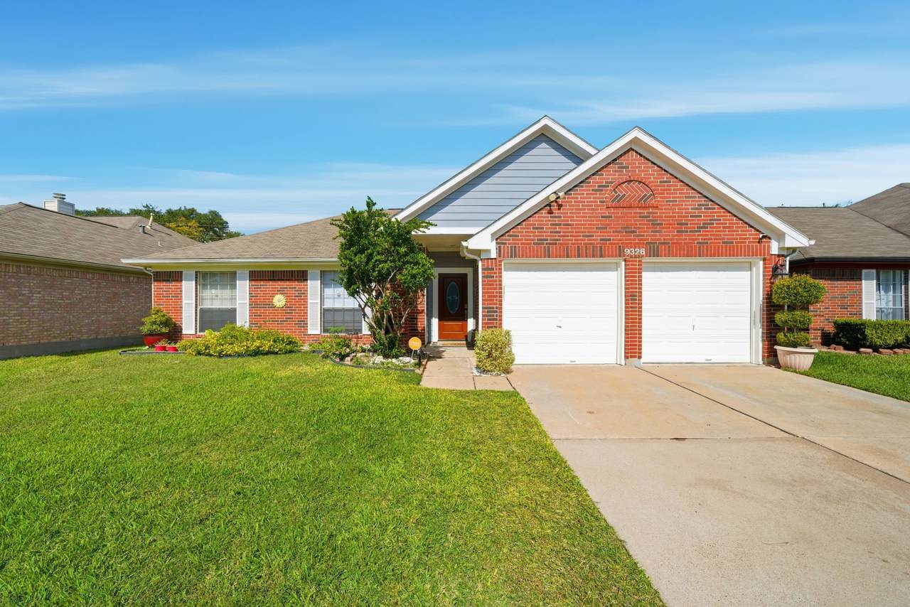 9326 Marblemount Drive - Photo 1