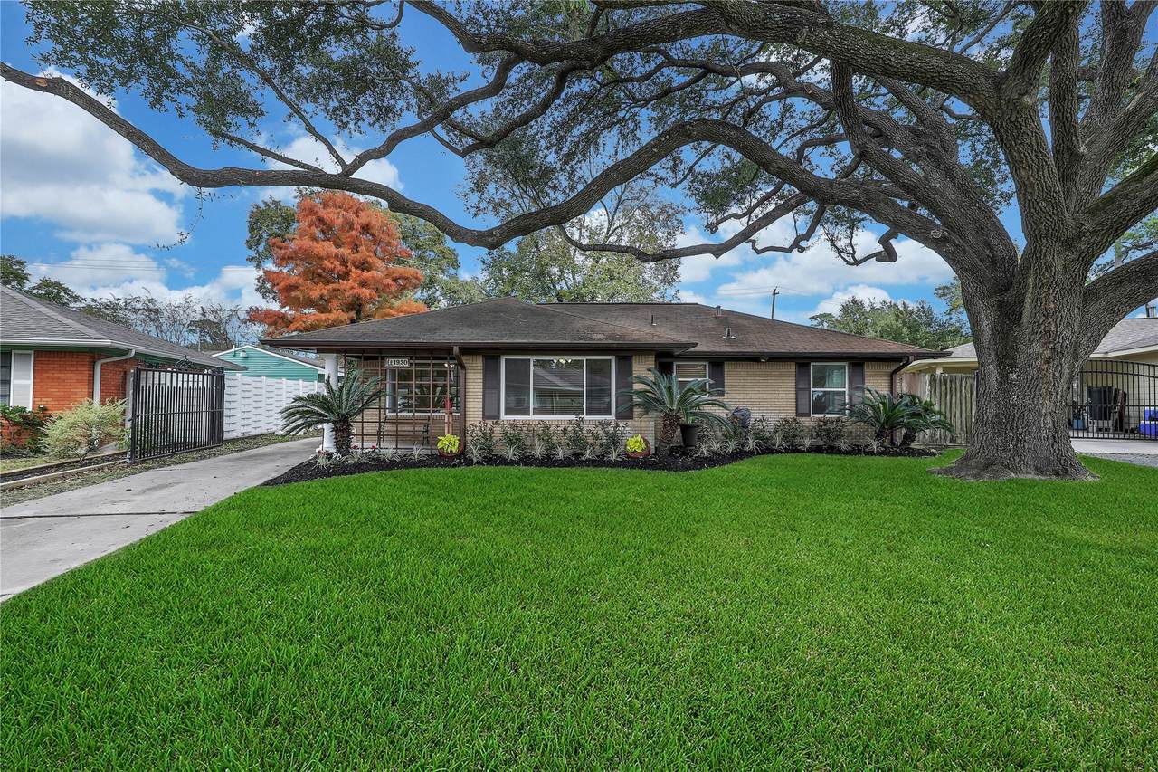 1930 Brimberry Street - Photo 1