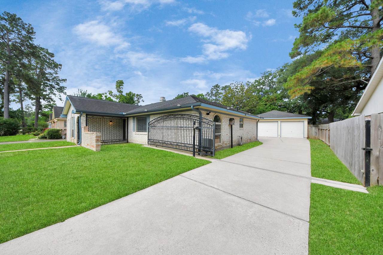 23223 Canyon Lake Drive - Photo 1