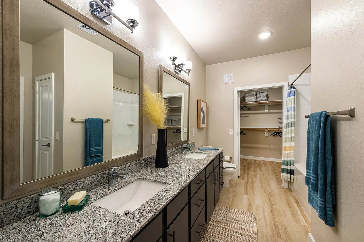 18313 Fm 1093 - Photo 1