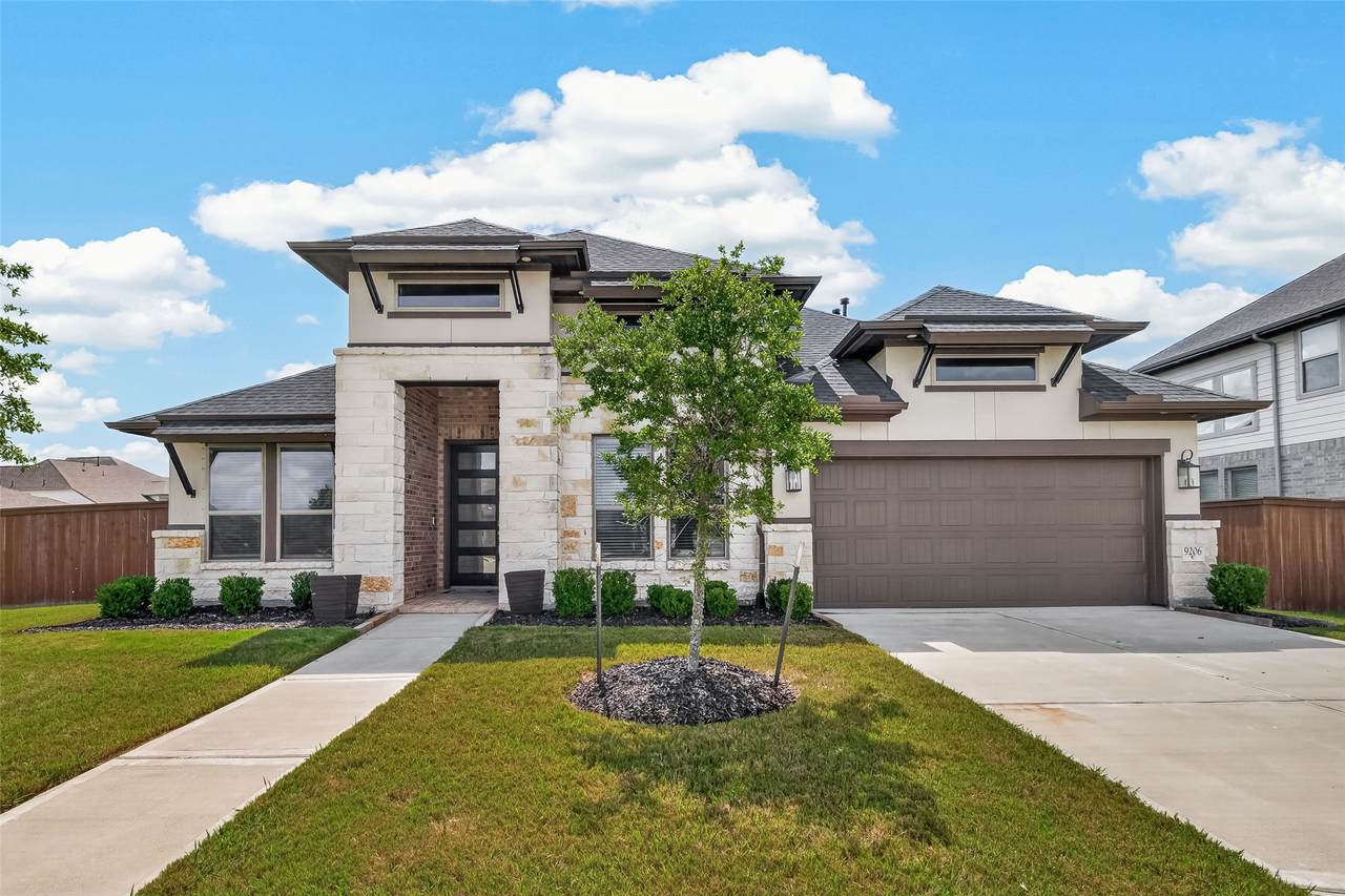 9206 Bluestem Court - Photo 1