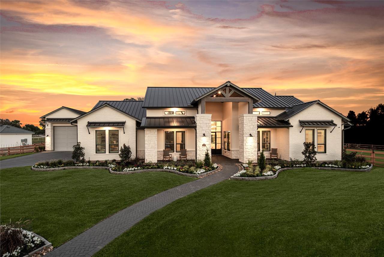 33032 Blossom Hill Drive - Photo 1