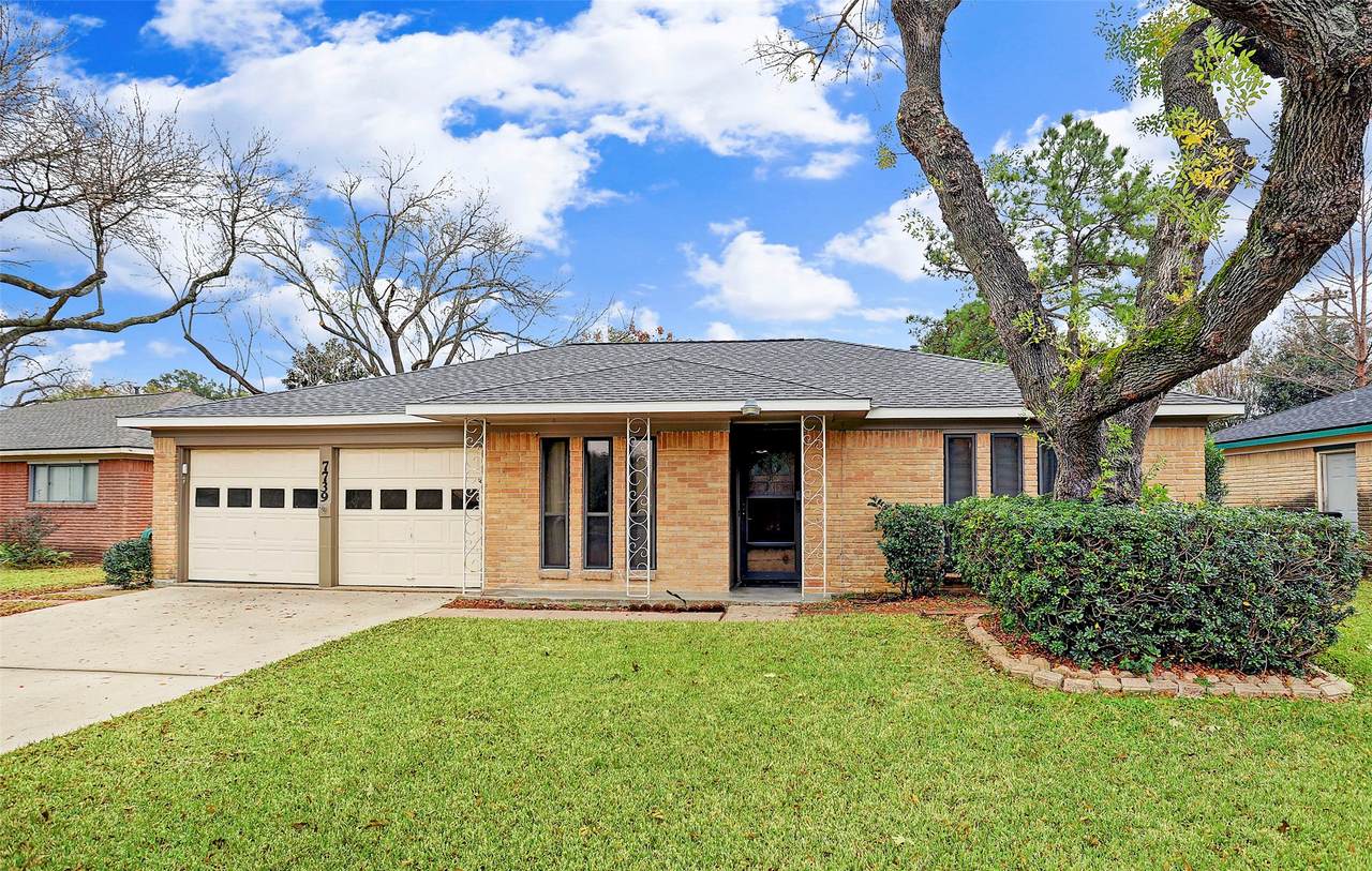 7739 Kensico Road - Photo 1
