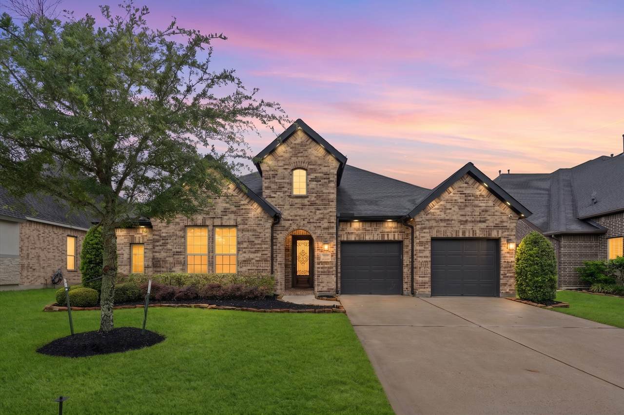2318 Brookdale Bend Drive - Photo 1