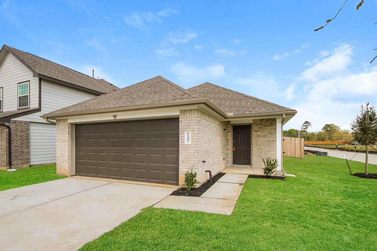 1241 Narrow Heights - Photo 1