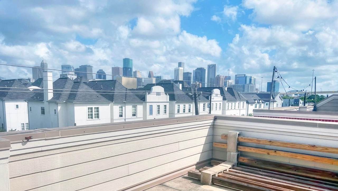 2325 Hutchins Street - Photo 1