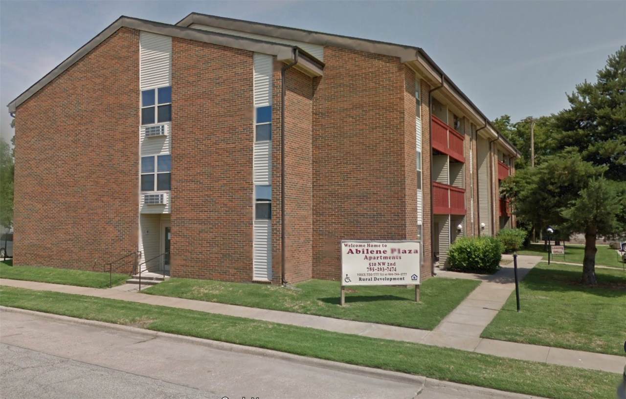 510 2nd Street - Photo 1