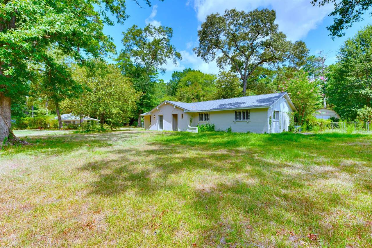 14733 Calhoun Main House Road - Photo 1