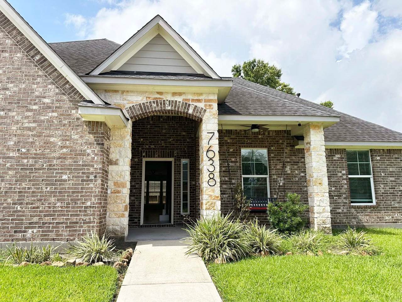 7638 Bronze Trail Drive - Photo 1