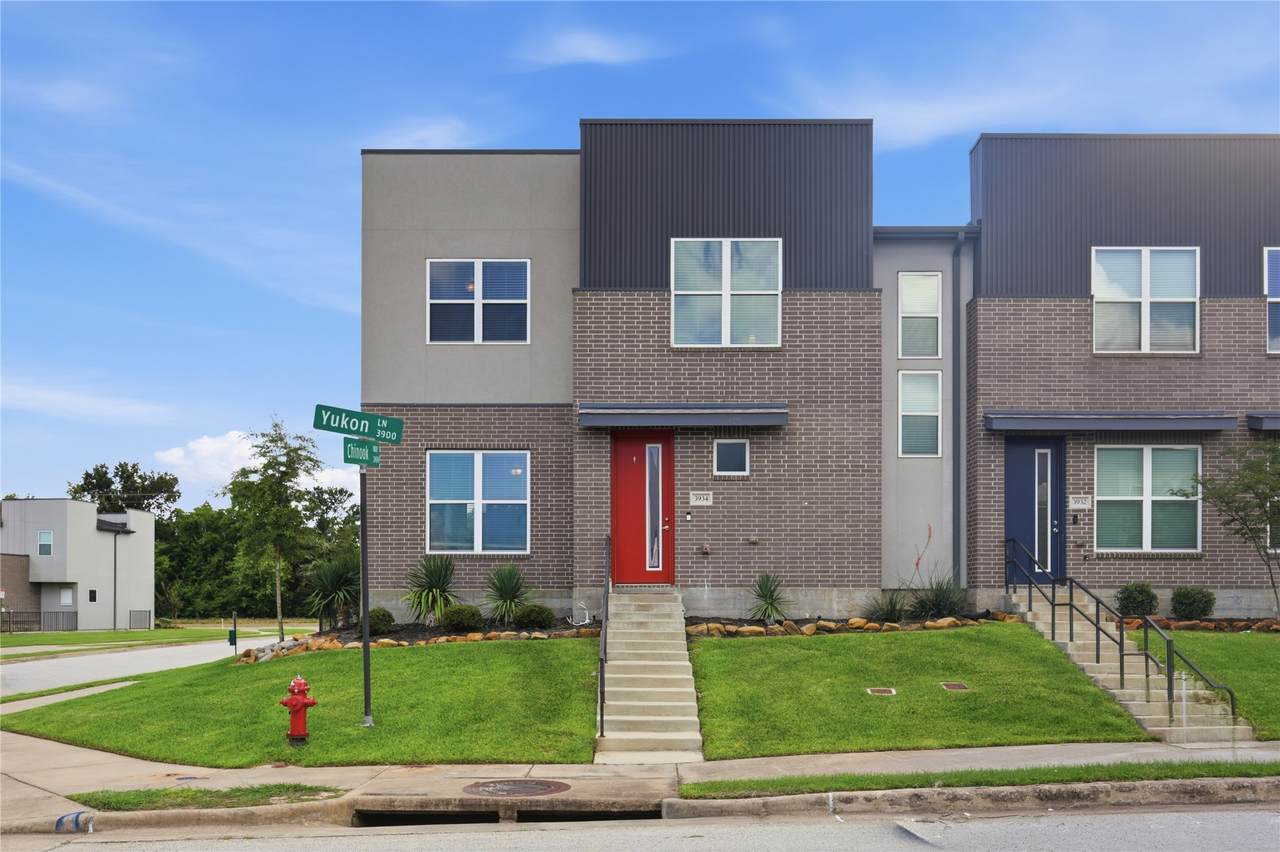 3934 Yukon Lane - Photo 1