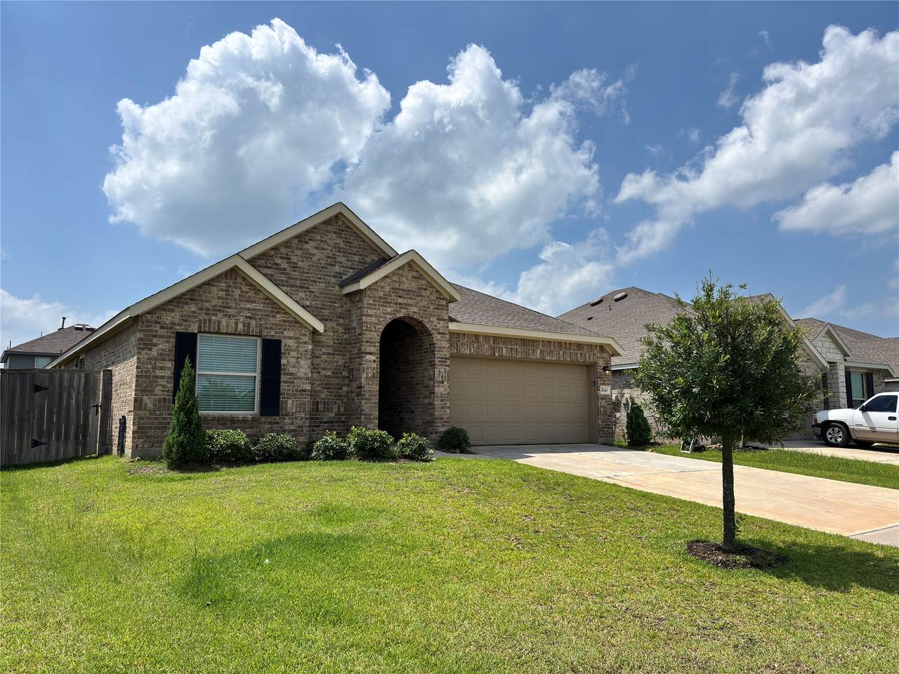 7643 Jasmine Chase Drive - Photo 1