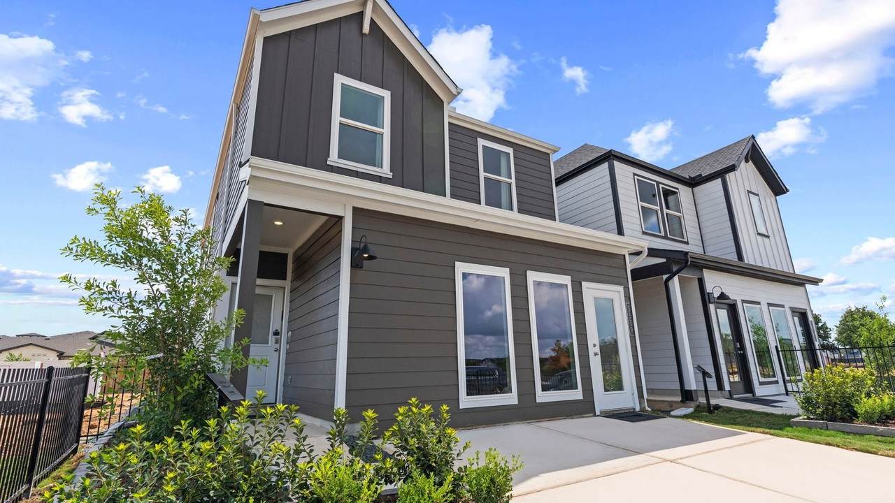 3534 Adelie Lane - Photo 1