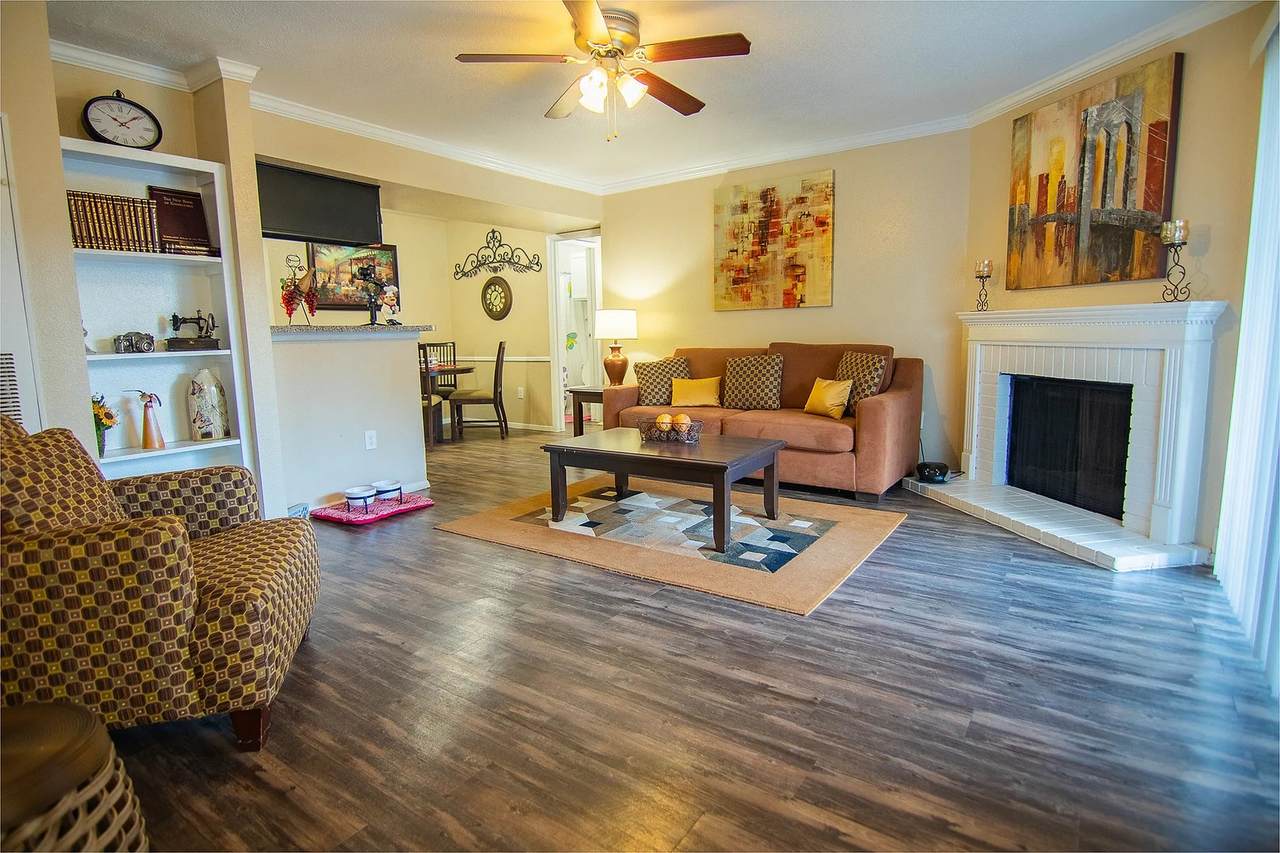 1230 Fm 1960 Bypass Road - Photo 1