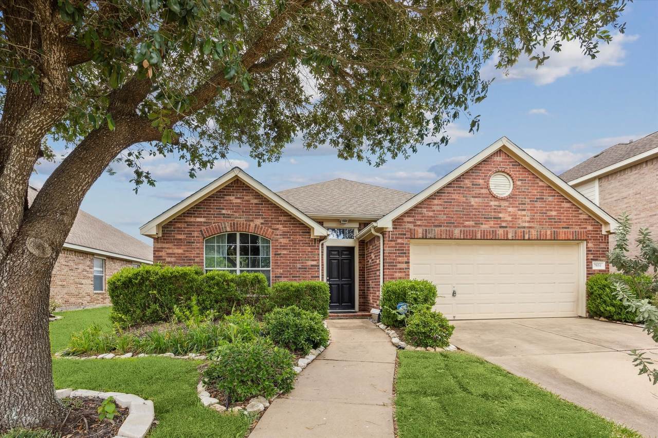 7034 Cornflower Lane - Photo 1