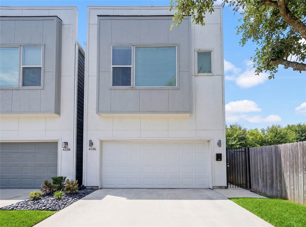 4536 Sunflower Street - Photo 1