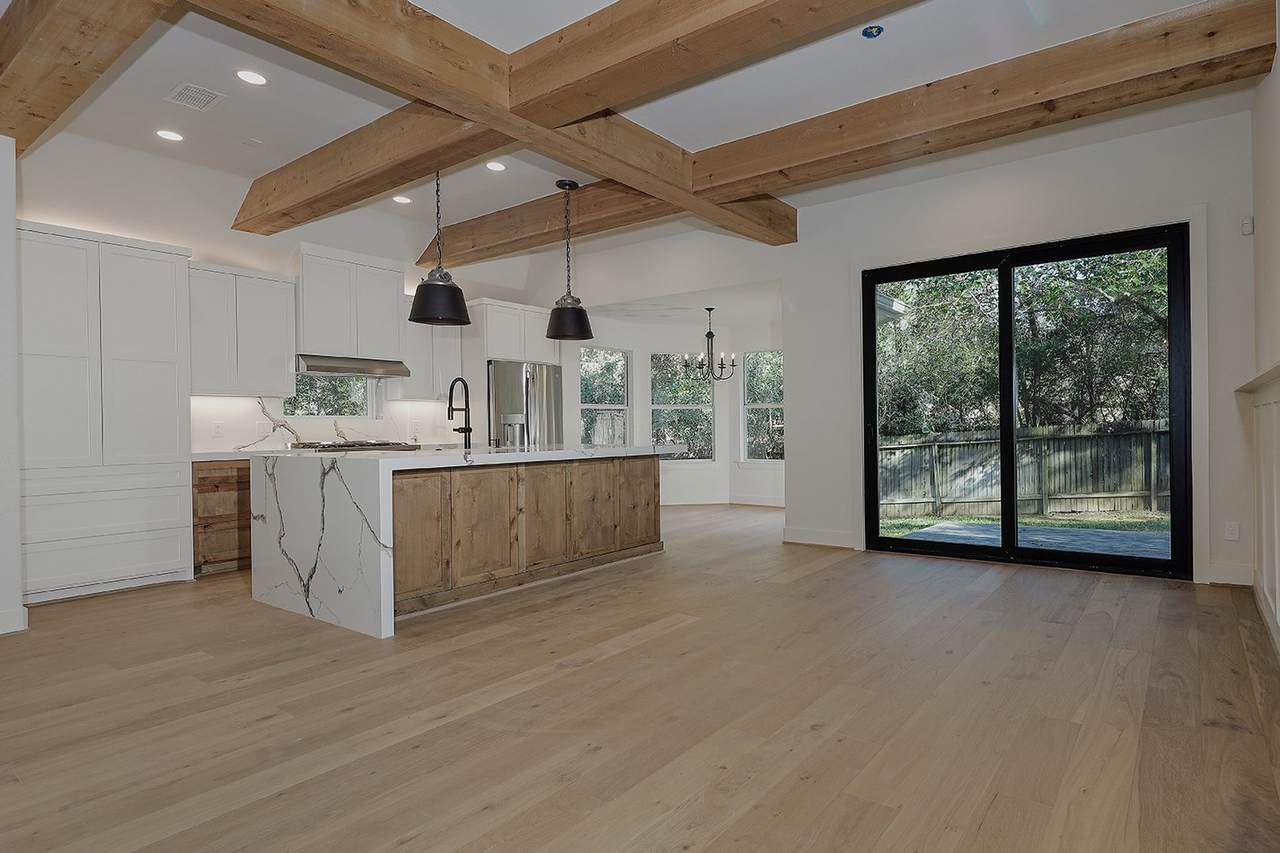 310 Leafsage - Photo 1