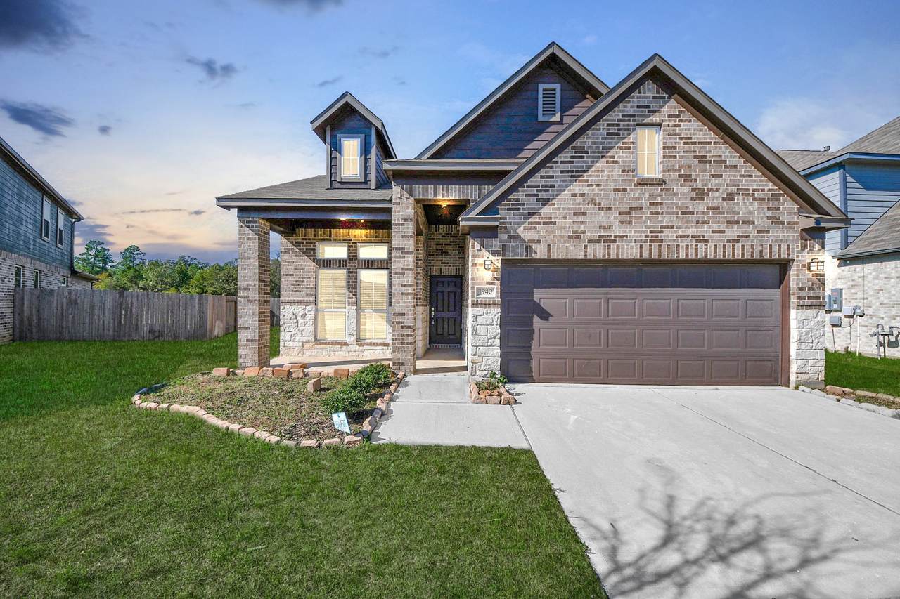 1940 Cypress Canyon Trail - Photo 1