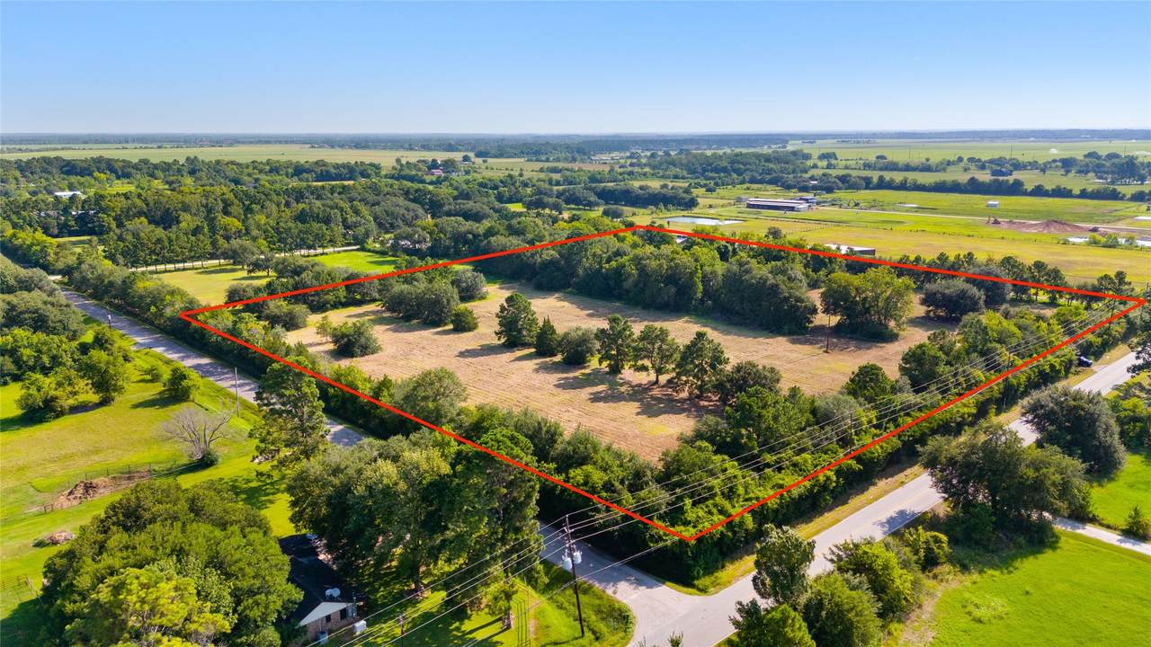 20402 Peters Road - Photo 1