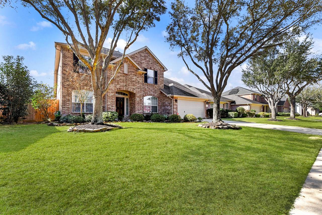 28223 Daystrom Lane - Photo 1