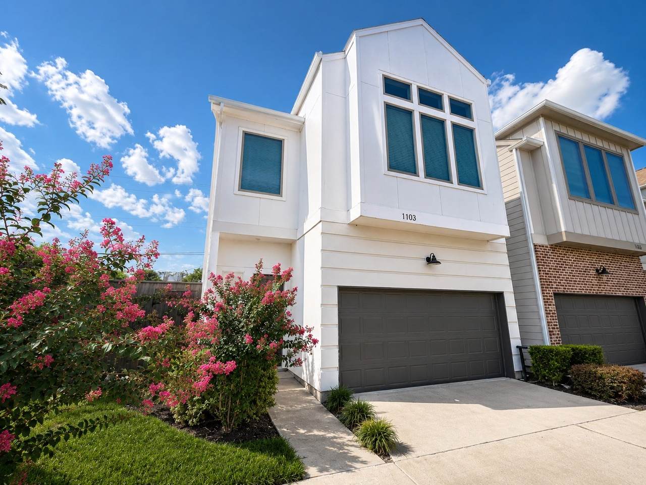 1103 Olivier Lane - Photo 1