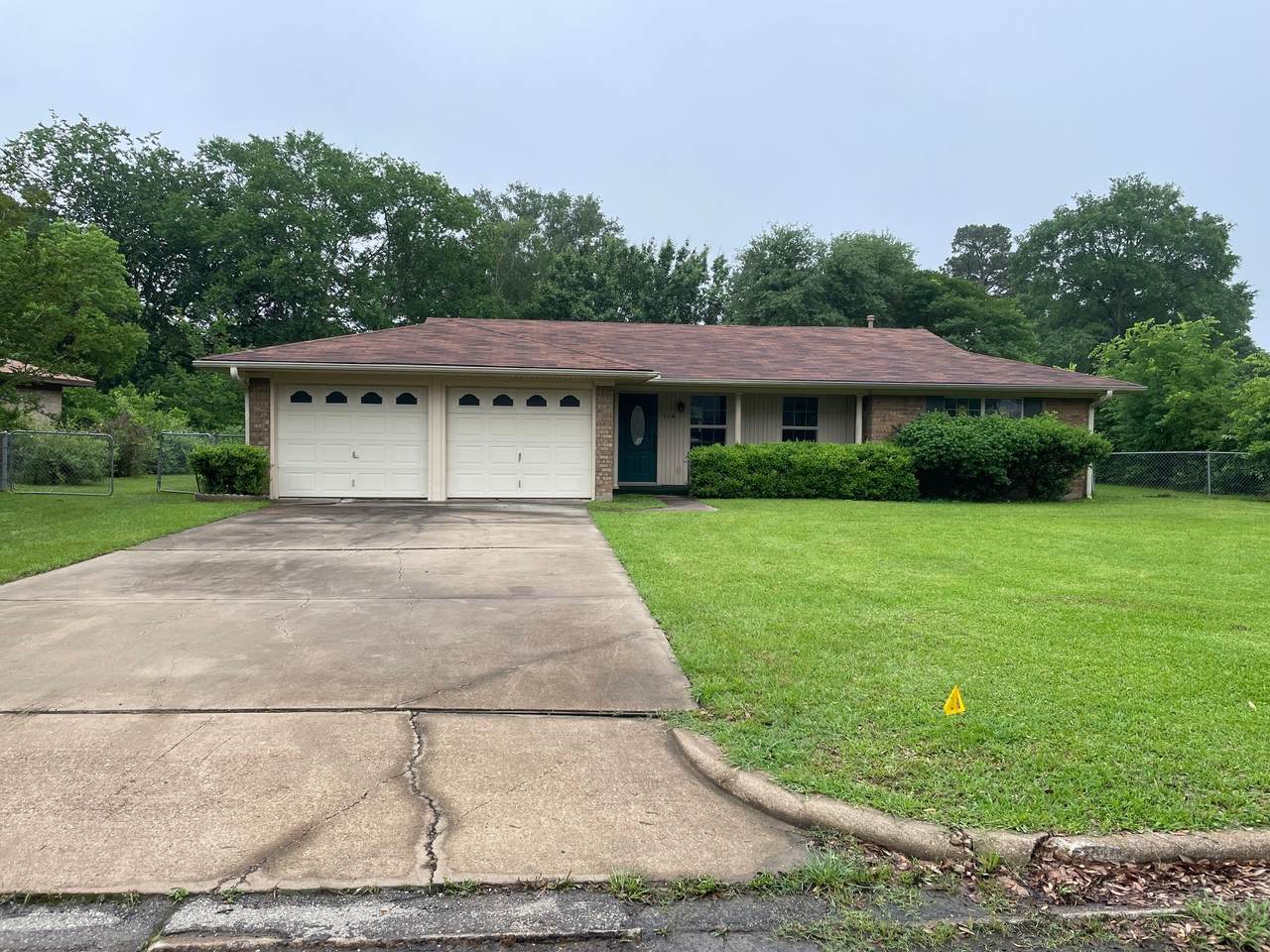 114 Briar Lane - Photo 1