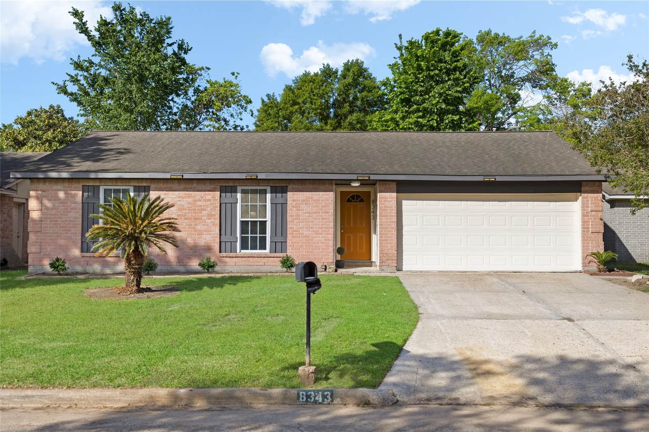 8343 Carriage Creek Drive - Photo 1