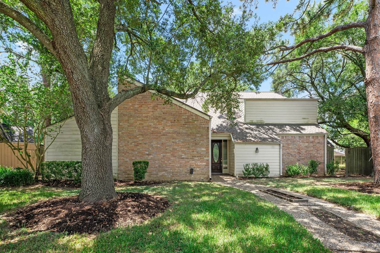 722 Langton Court - Photo 1