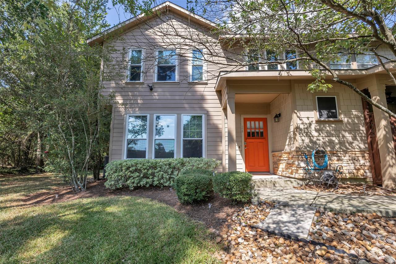 26 Scarlet Woods Court - Photo 1