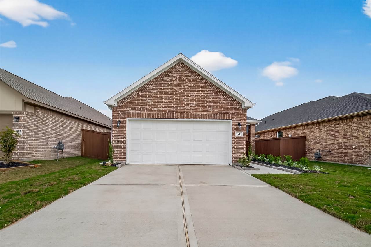 9991 Enclave Grove Drive - Photo 1