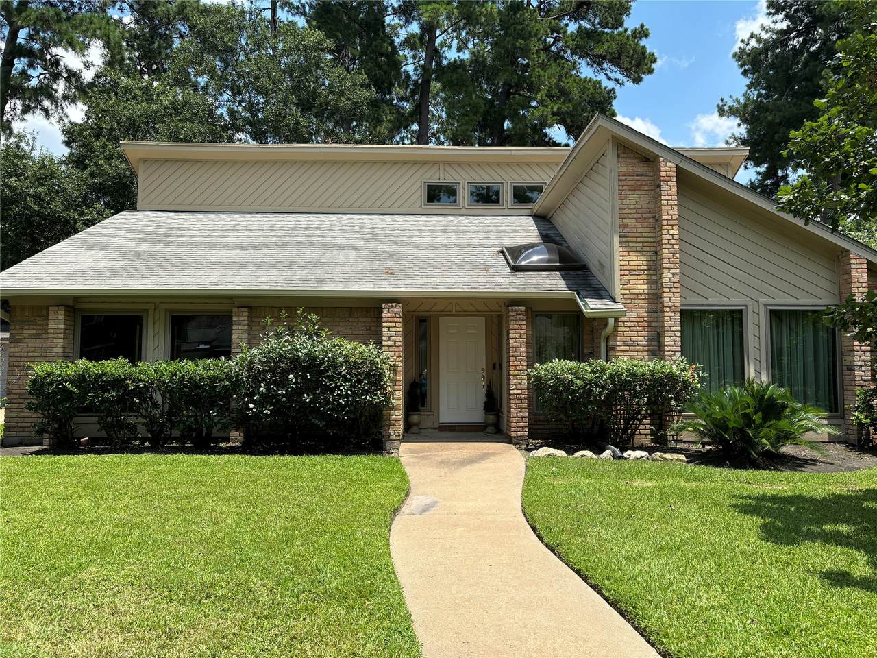 15702 Oxenford Drive - Photo 1
