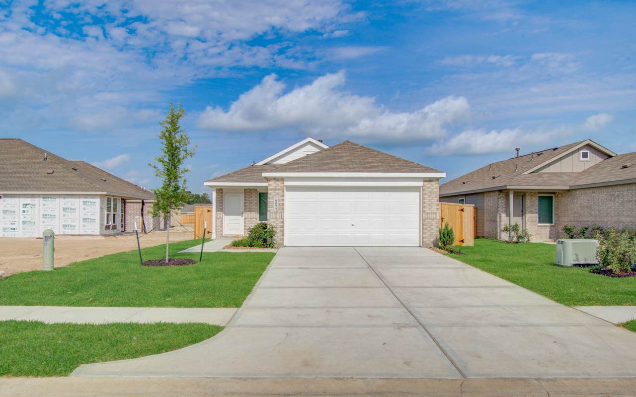 18054 Le Gotte Lane - Photo 1