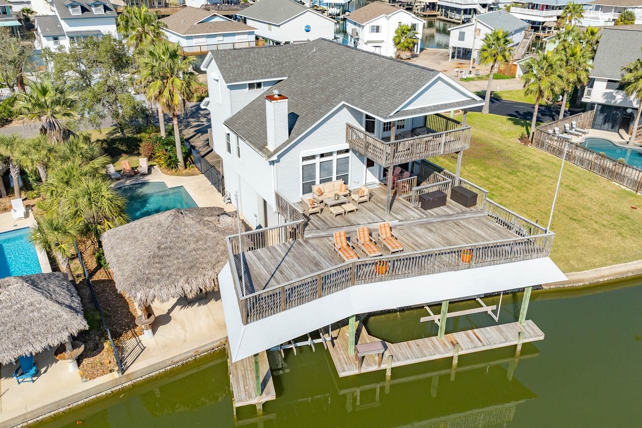 1319 Coral Way - Photo 1