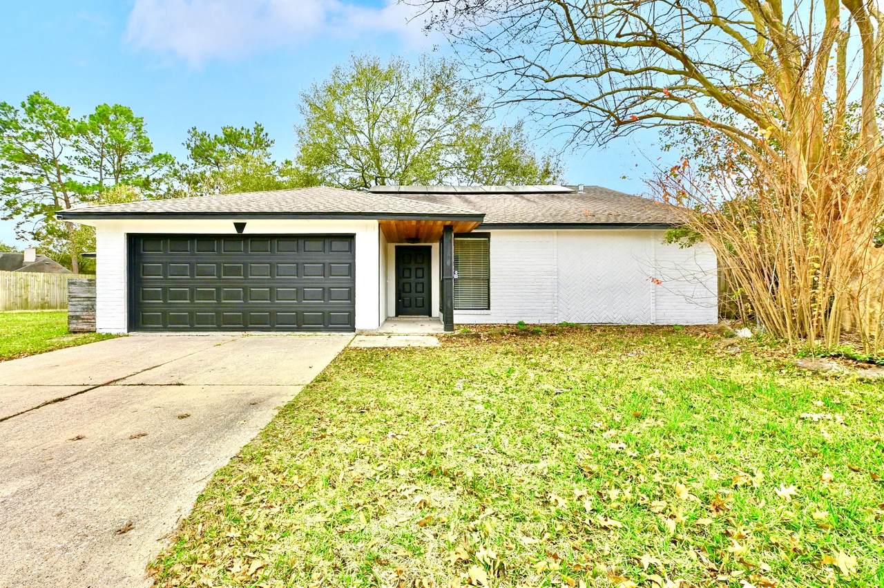 17307 Eden Court - Photo 1