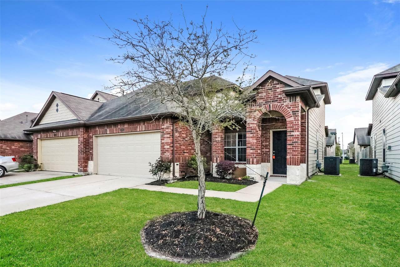 12302 Dona Lane - Photo 1
