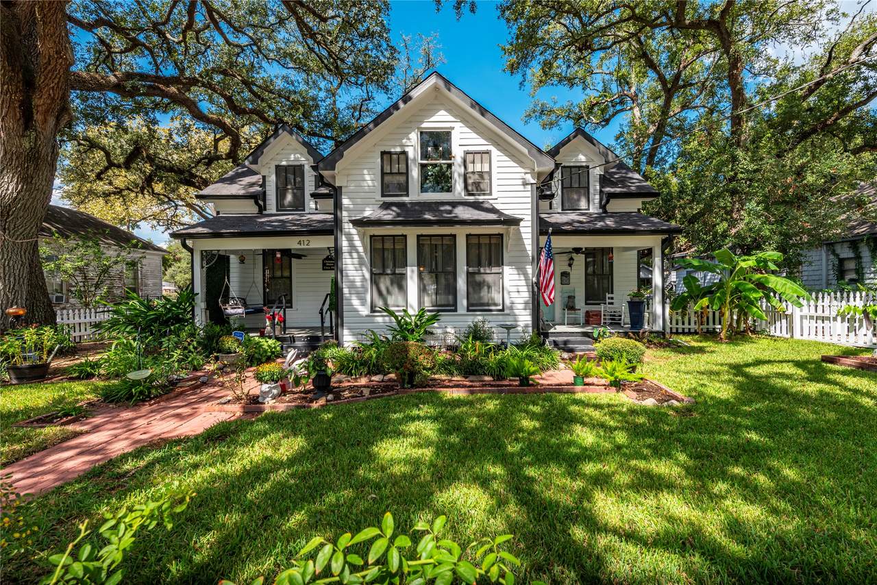 412 Sidnor Street - Photo 1