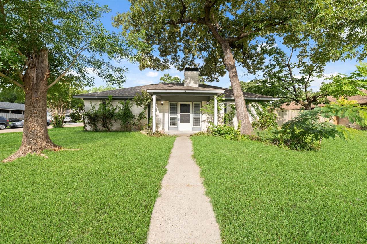 23303 Canyon Lake Drive - Photo 1