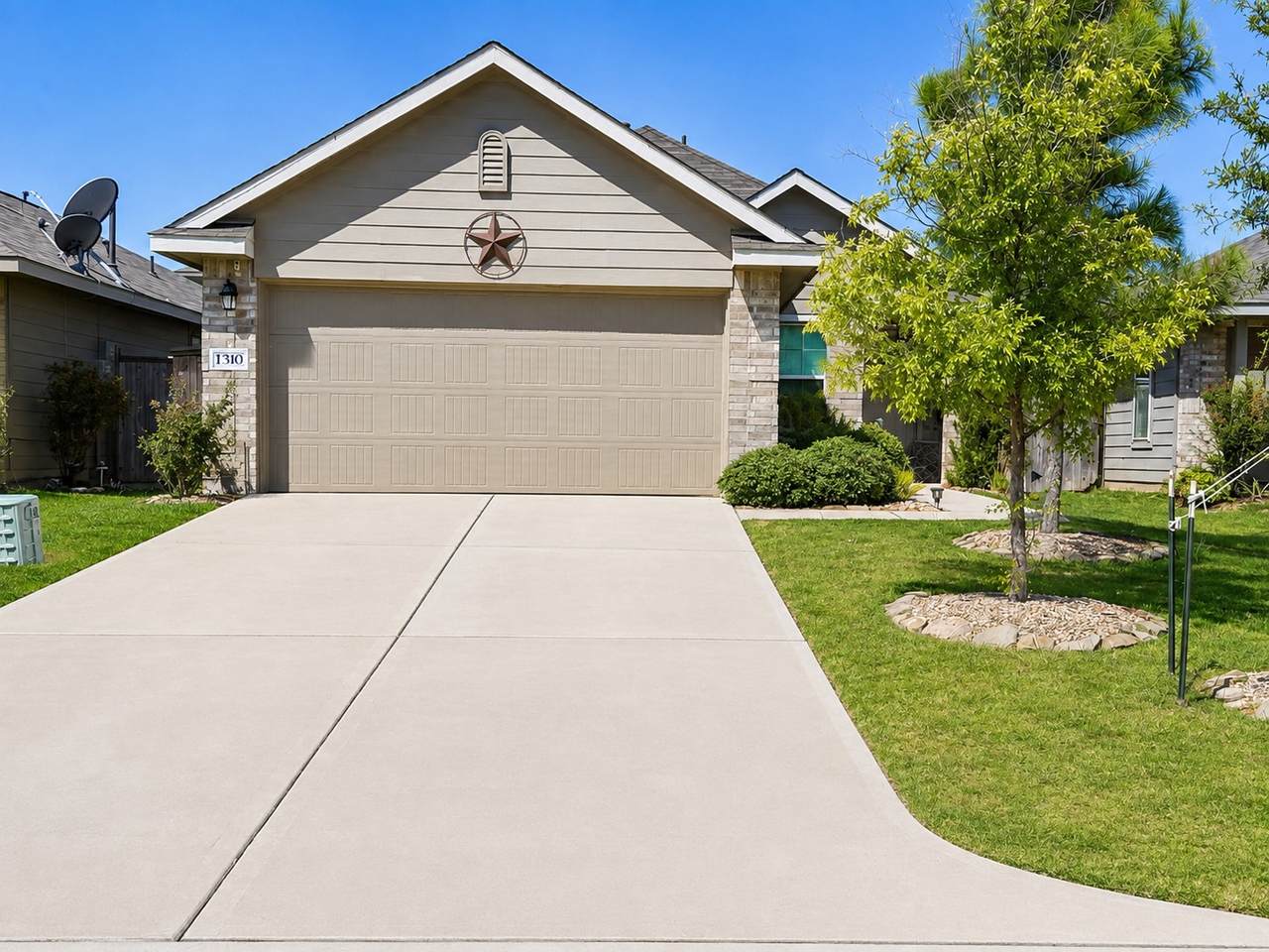 1310 Vincente Court - Photo 1