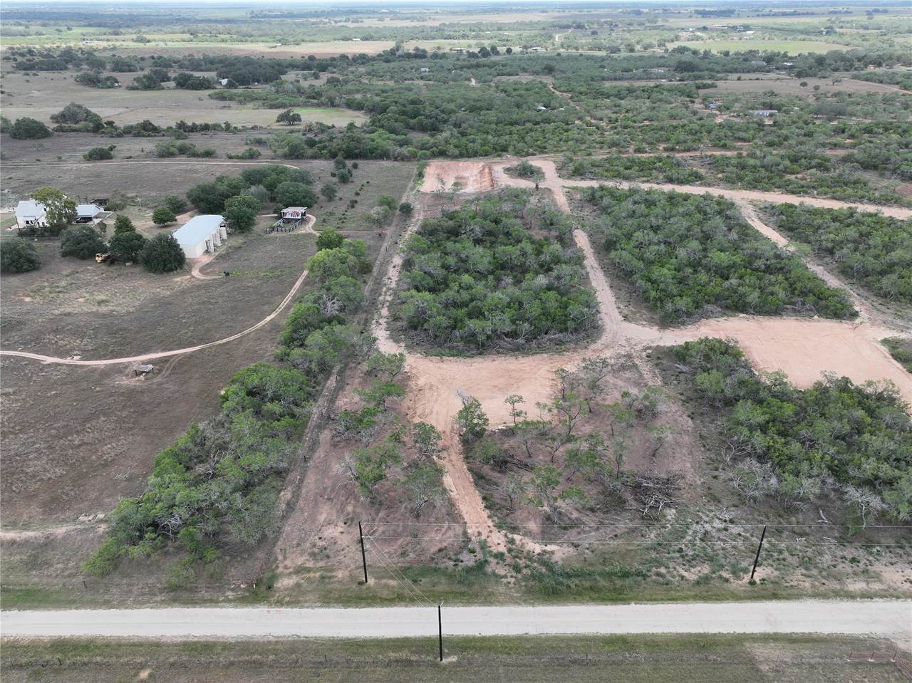 2105 County Road 124 - Photo 1